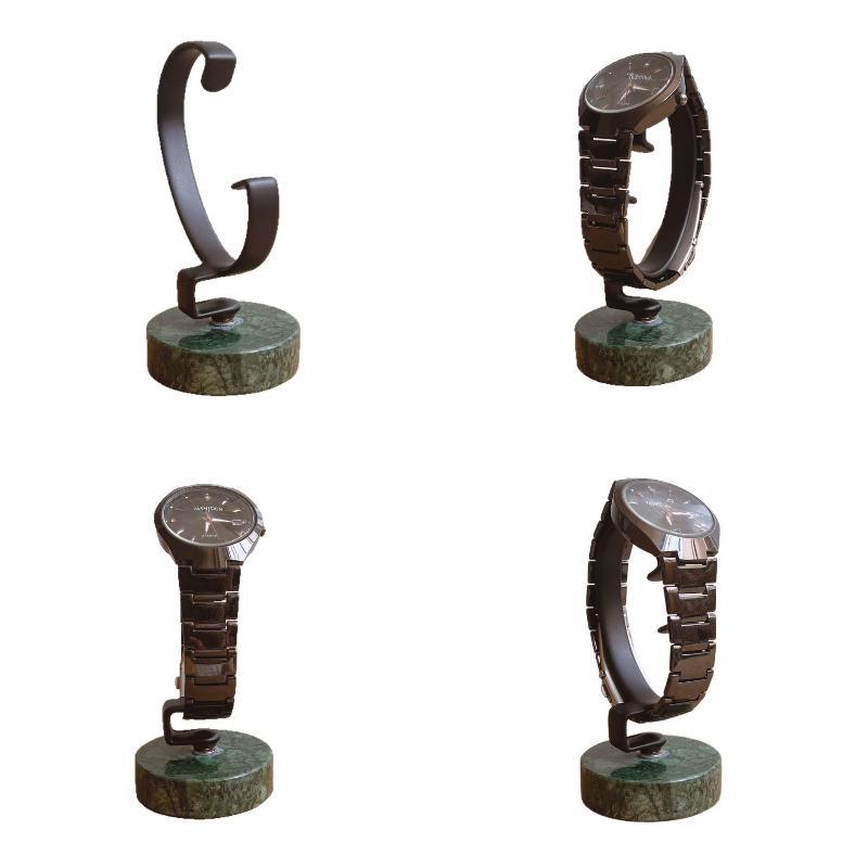 Horloge displaystandaard met m - Jewelry And Watches Inc recensie en prijs